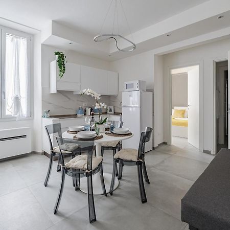 Via Ponte Alle Mosse, 19 - Florence Charming Apartments - A Chic, Newly Renovated Apartment Near Tram Leopolda, A Few Min From Downtown Esterno foto