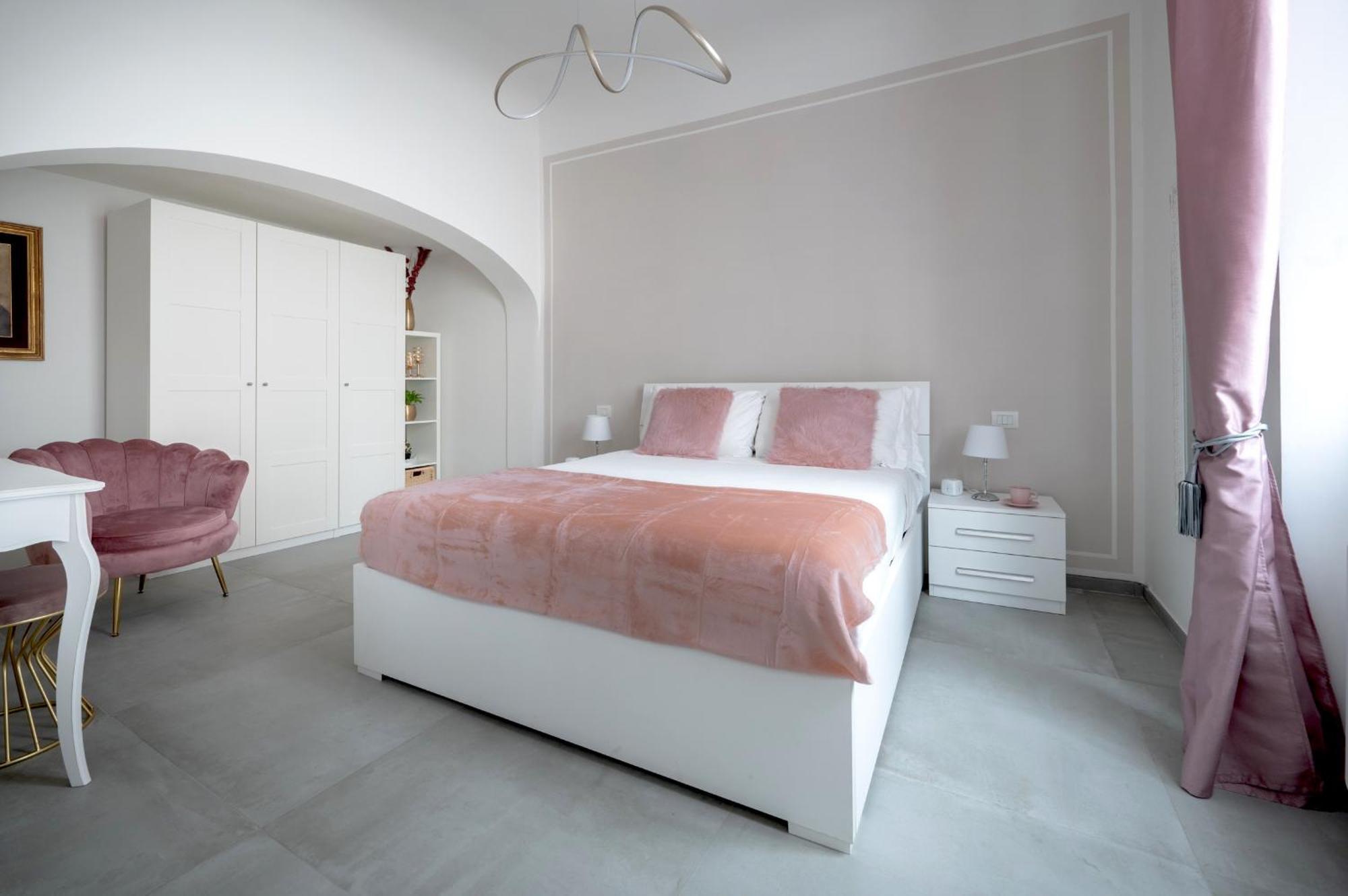 Via Ponte Alle Mosse, 19 - Florence Charming Apartments - A Chic, Newly Renovated Apartment Near Tram Leopolda, A Few Min From Downtown Esterno foto
